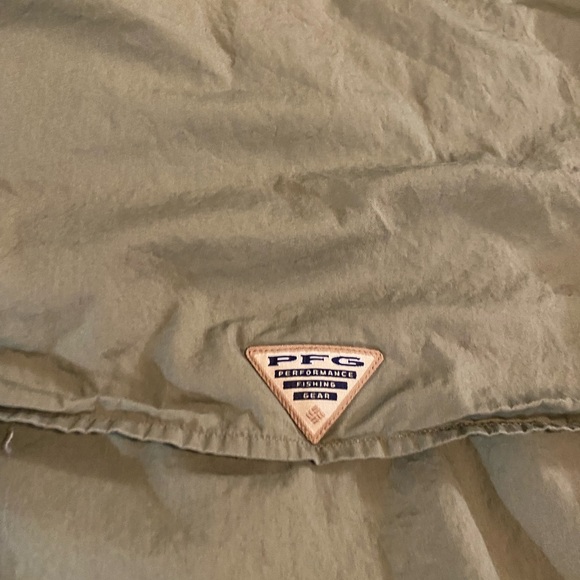 Columbia PFG Olive Green Men's Casual Button Down Shirt - Picture 8 of 8